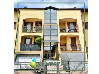 Immobiliare Silvestri, OLEGGIO: MANSARDATO COMPLETAMENTE ARREDATO