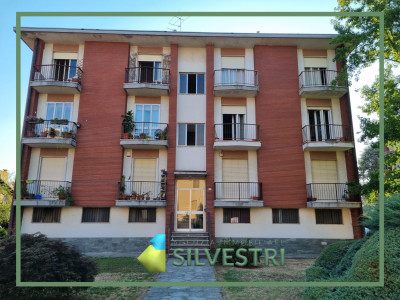 Immobiliare Silvestri, NOVARA – ZONA SANT’ANTONIO: SPAZIOSO TRILOCALE COMPLETAMENTE ARREDATO