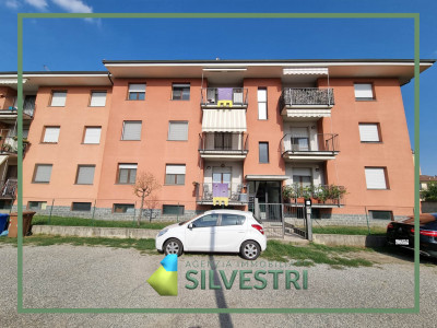 Immobiliare Silvestri, CAMERI: TRILOCALE CON TERRAZZO, CANTINA E BOX DOPPIO IN LUNGHEZZA